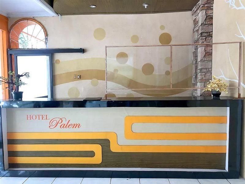 Hotel Palem 2 Syariah Malang Redpartner Esterno foto