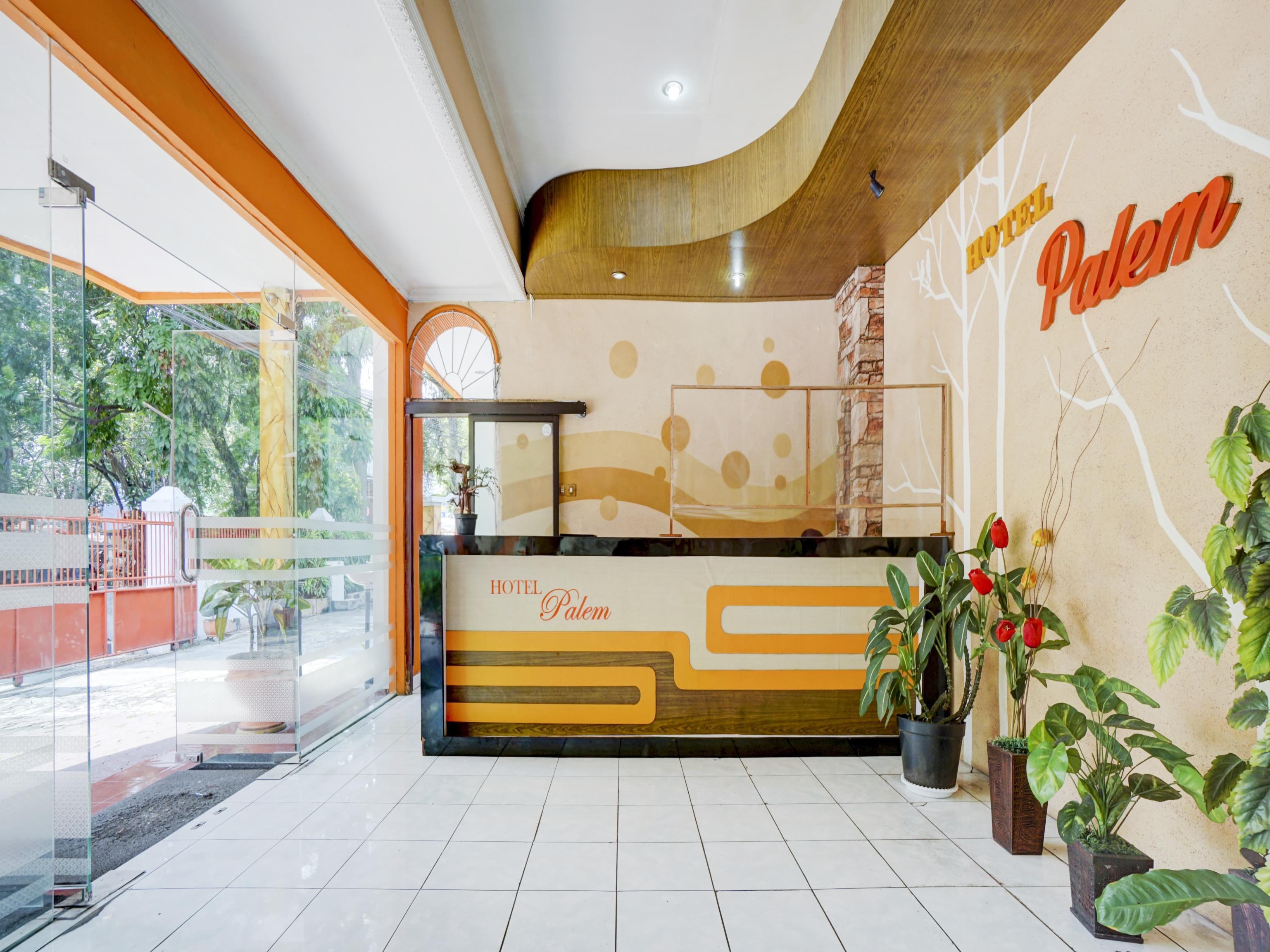 Hotel Palem 2 Syariah Malang Redpartner Esterno foto