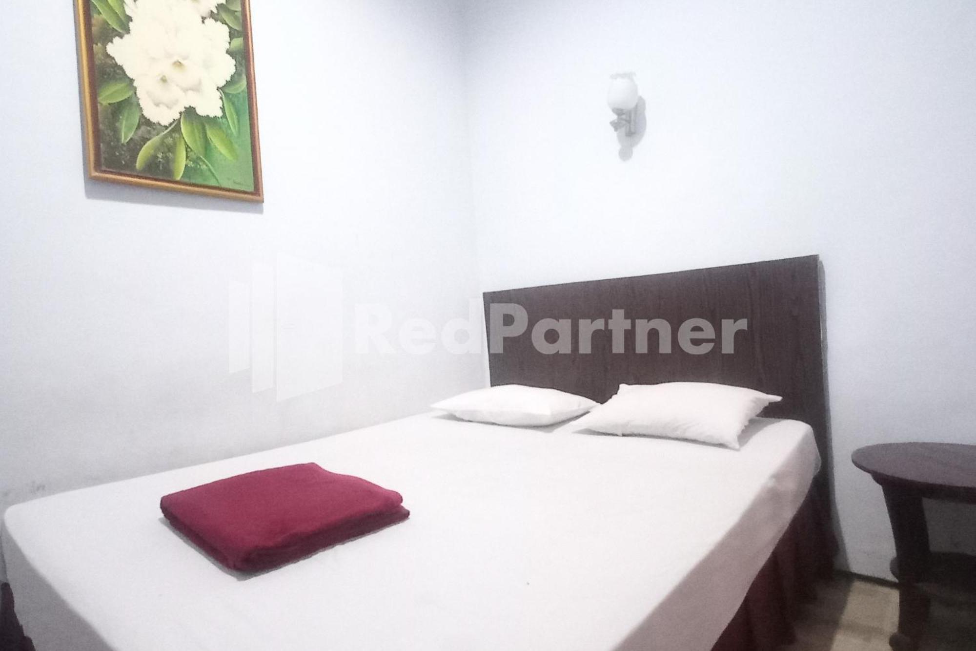 Hotel Palem 2 Syariah Malang Redpartner Esterno foto